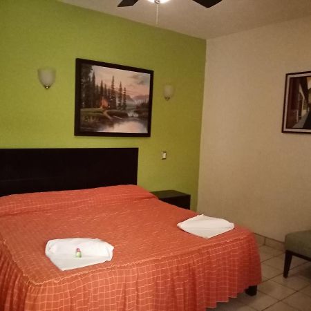 Hotel Real Plaza Ocosingo Екстериор снимка