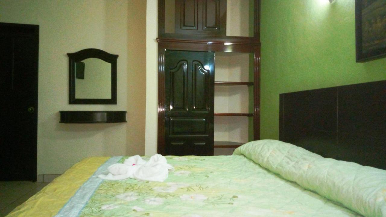 Hotel Real Plaza Ocosingo Екстериор снимка