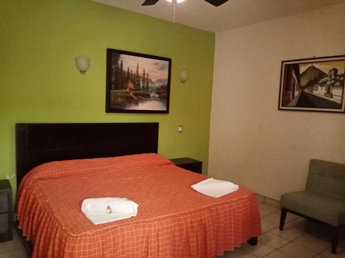 Hotel Real Plaza Ocosingo Екстериор снимка
